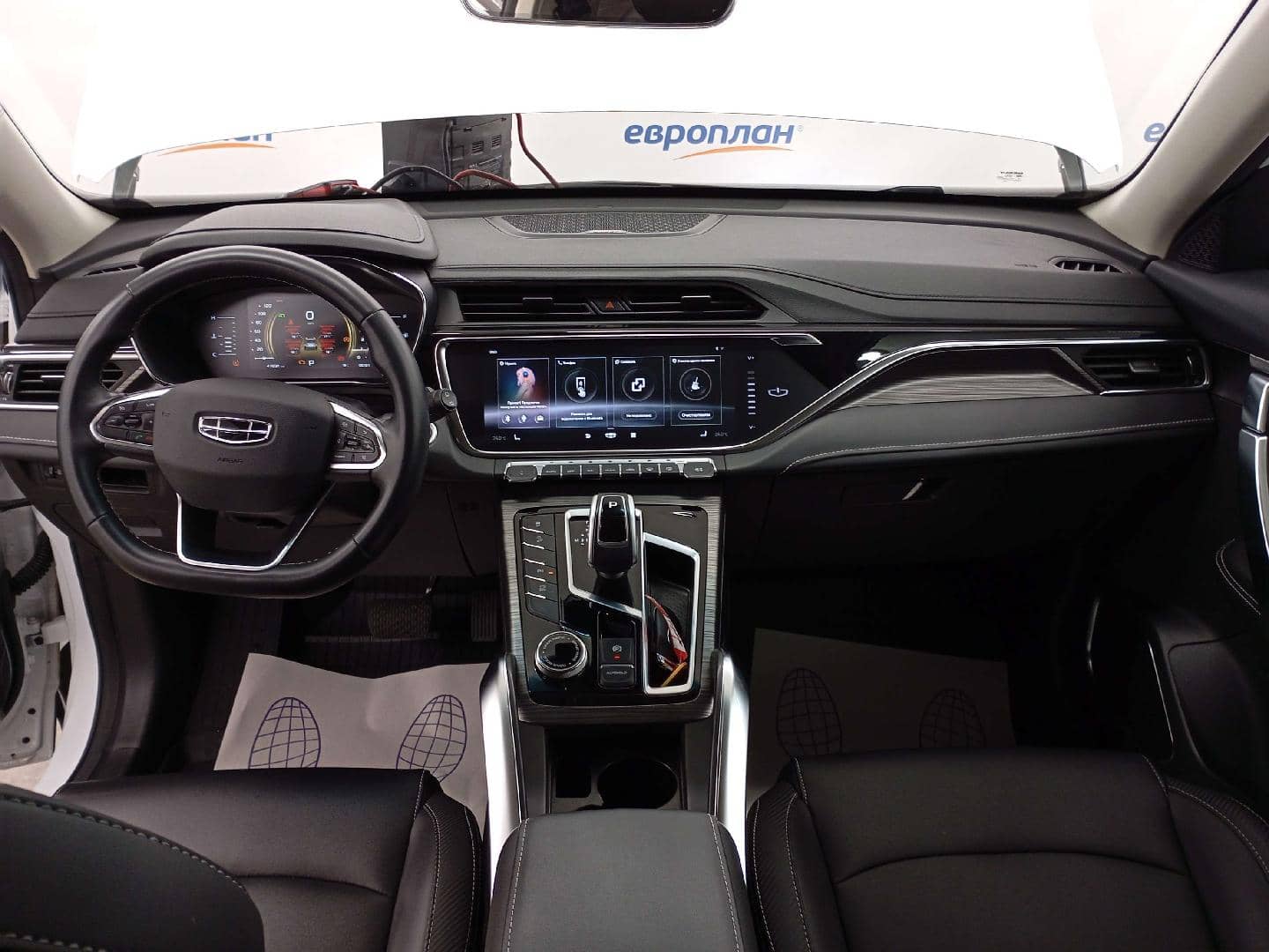 Geely Atlas Pro,  41 831 км, 2023 года в лизинг
