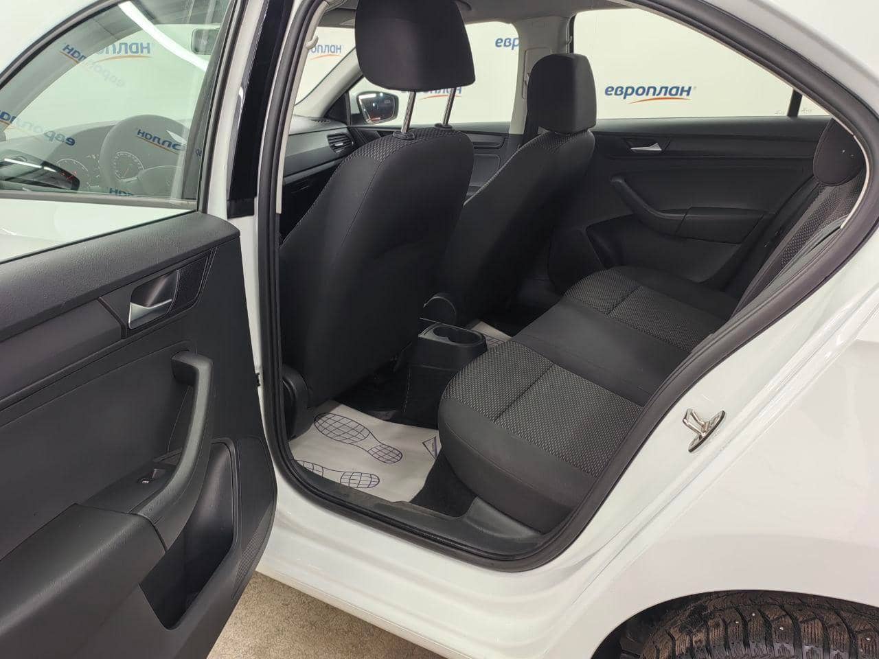 Volkswagen Polo,  92 566 км, 2020 года в лизинг