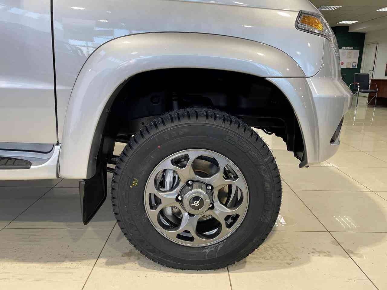 УАЗ Patriot Base Икар Limited 2.7 5MT