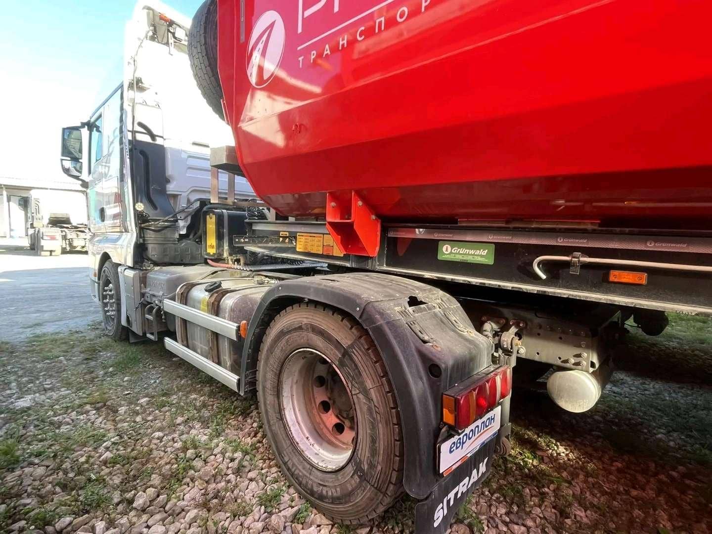 Sitrak C7H MAX ZZ4186V391HE,  287 783 км, 2023 года в лизинг