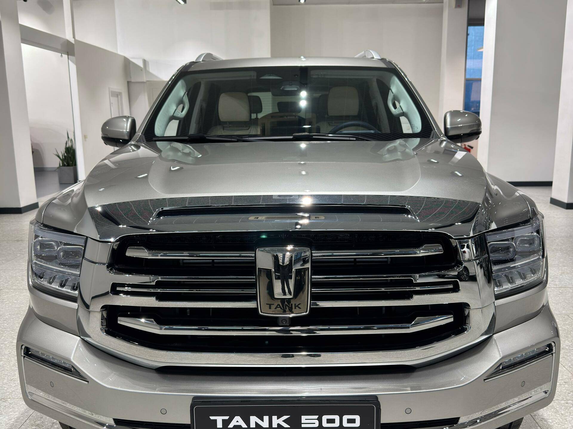 Tank 500 Urban 2.0 HEV 9AT 4WD