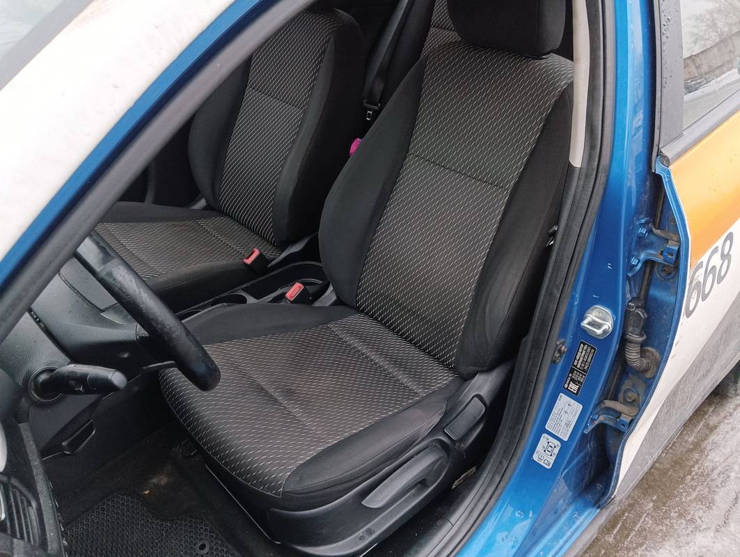 KIA Rio X-Line,  259 991 км, 2019 года в лизинг