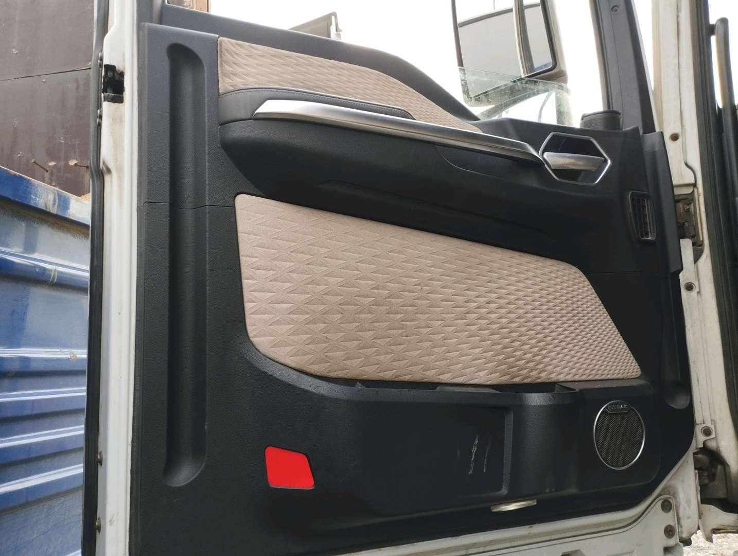 Sitrak C7H MAX ZZ4186V391HE,  454 000 км, 2023 года в лизинг