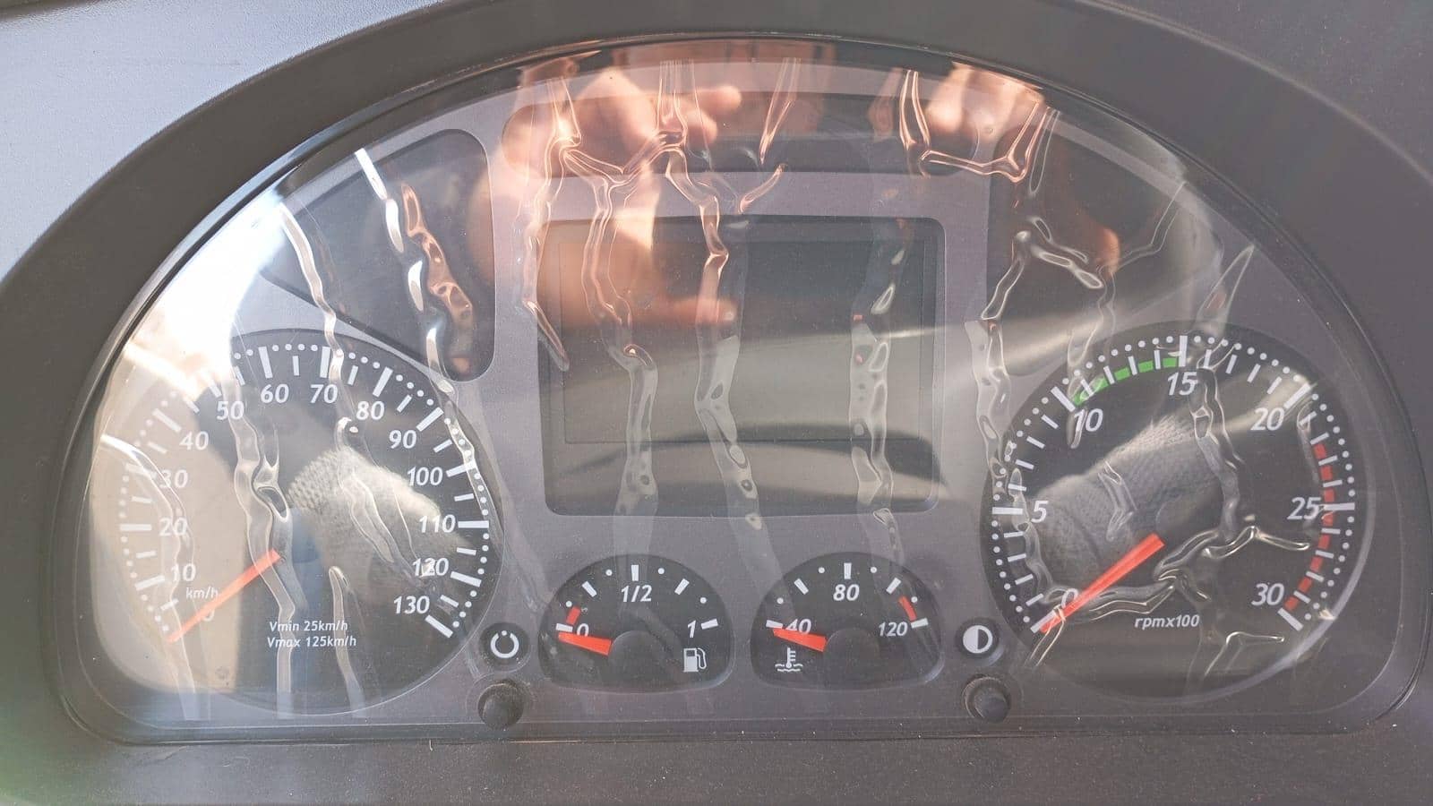 HONGYAN CQ4187HD12381T LNG,  6 000 км, 2023 года в лизинг