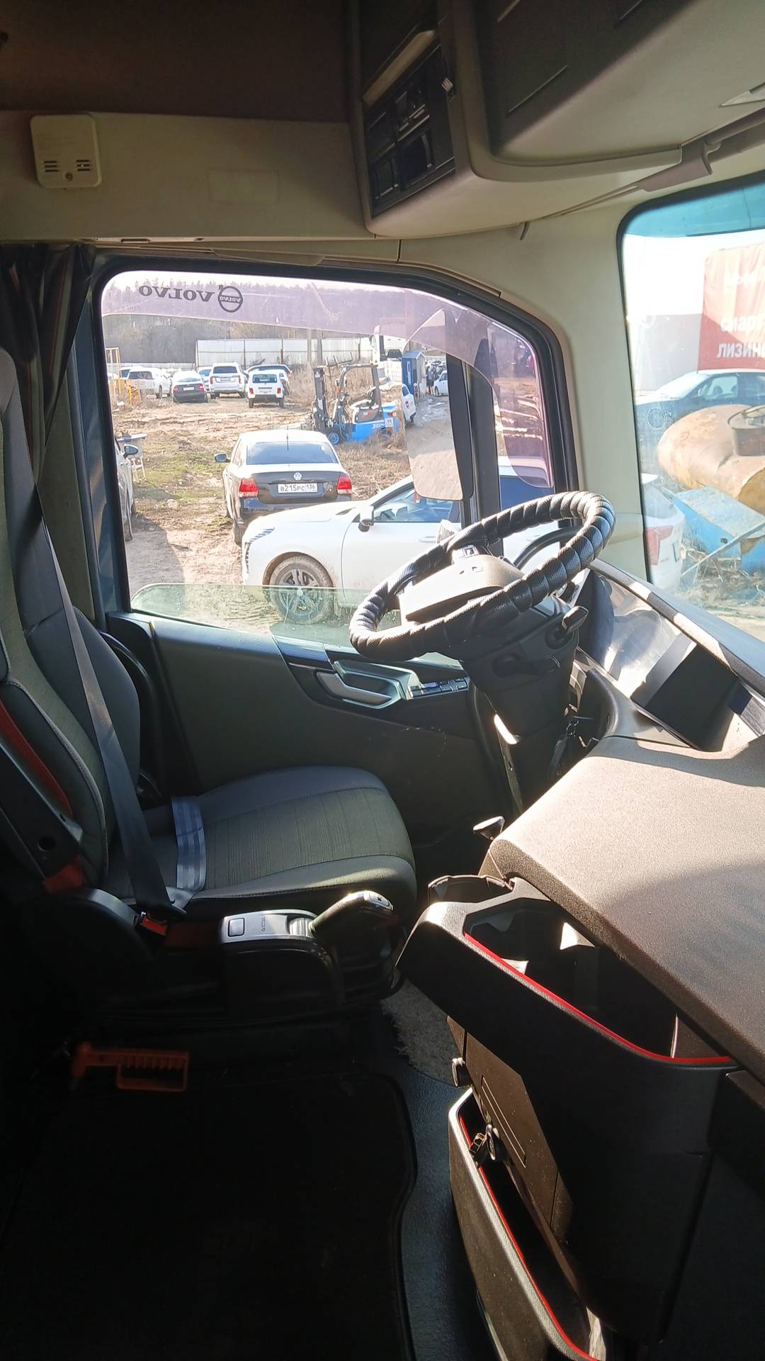 Volvo FH 460 6x2 (FH),  1 494 333 км, 2019 года в лизинг