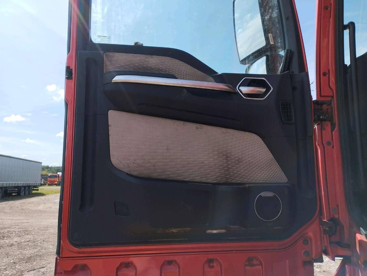 Sitrak C7H MAX ZZ4186V391HE,  932 294 км, 2023 года в лизинг