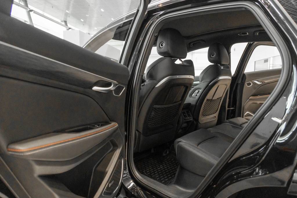 Knewstar 001 Flagship Sport 2.0T 4WD 8AT