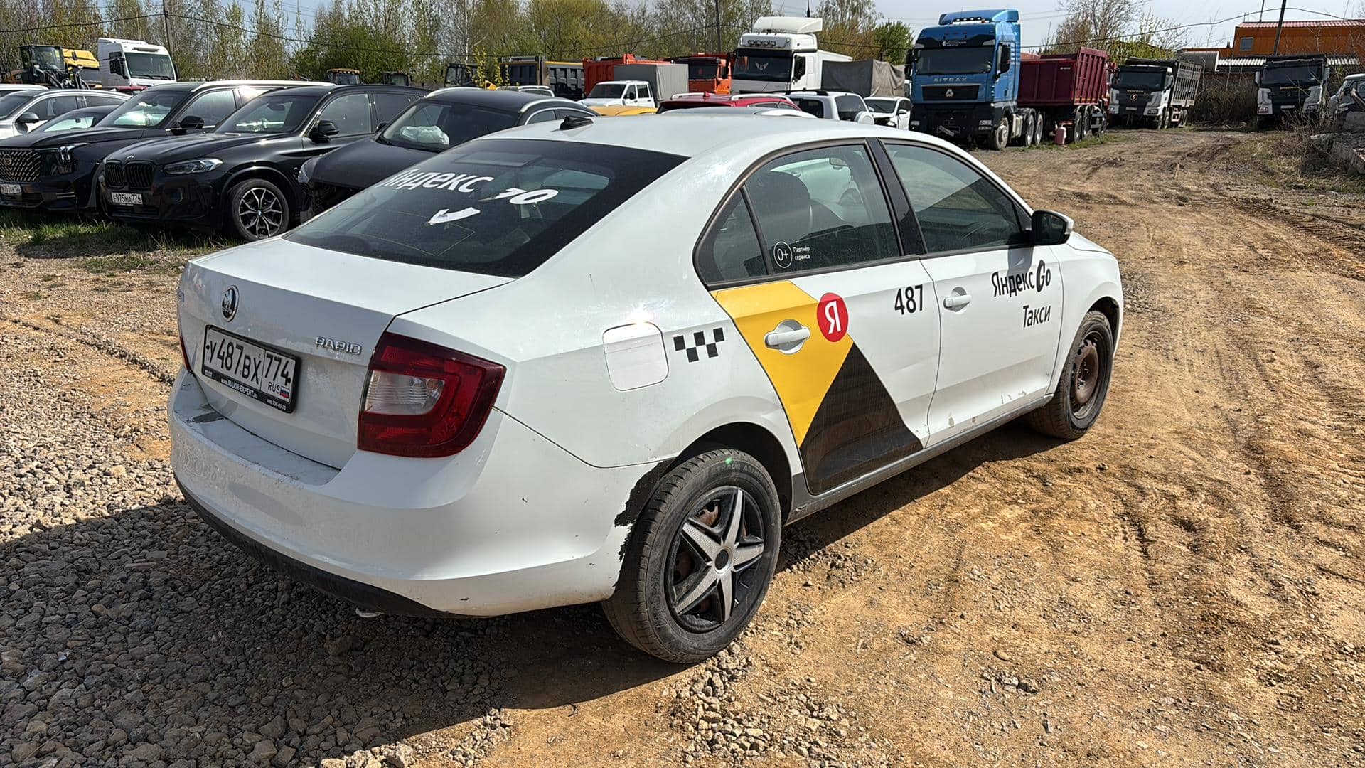 Skoda Rapid,  212 786 км, 2019 года