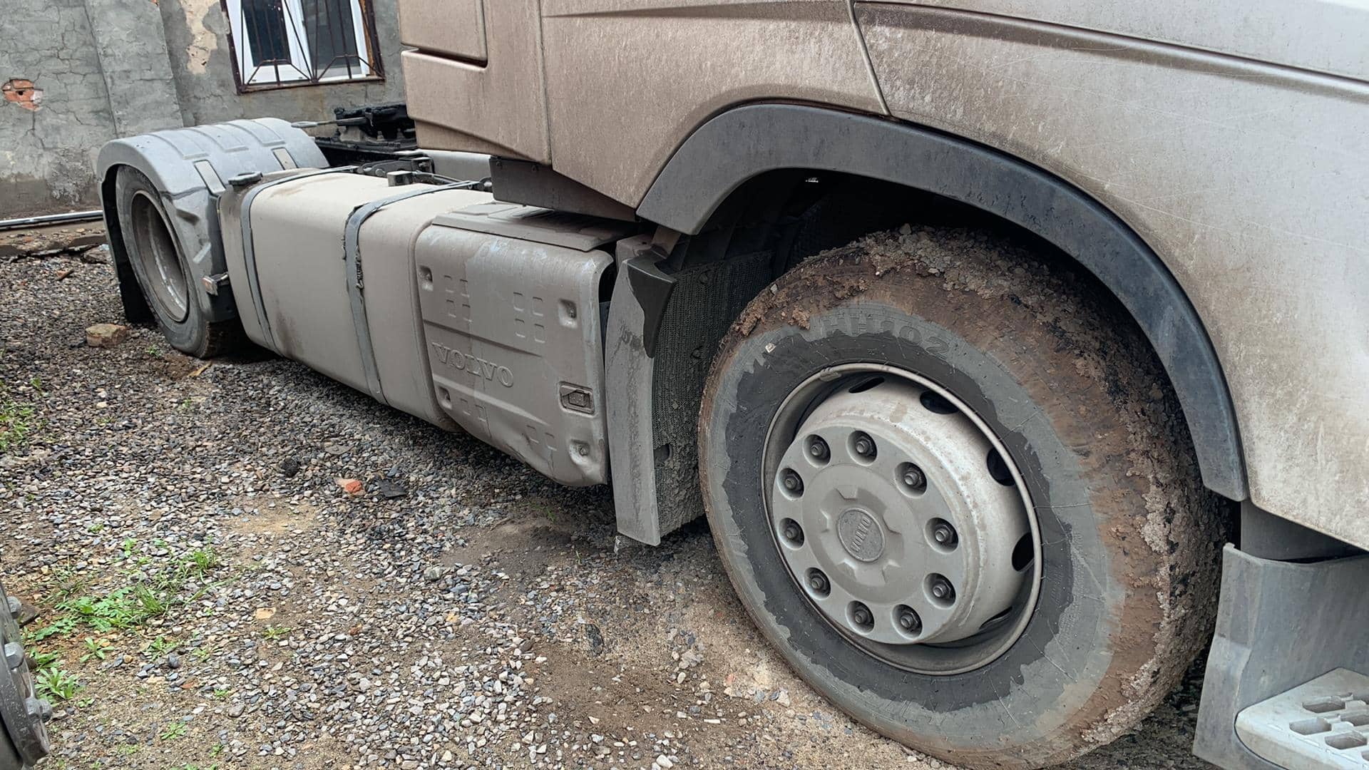 Volvo FH 460 4x2 (FH Globetrotter),  699 424 км, 2021 года в лизинг