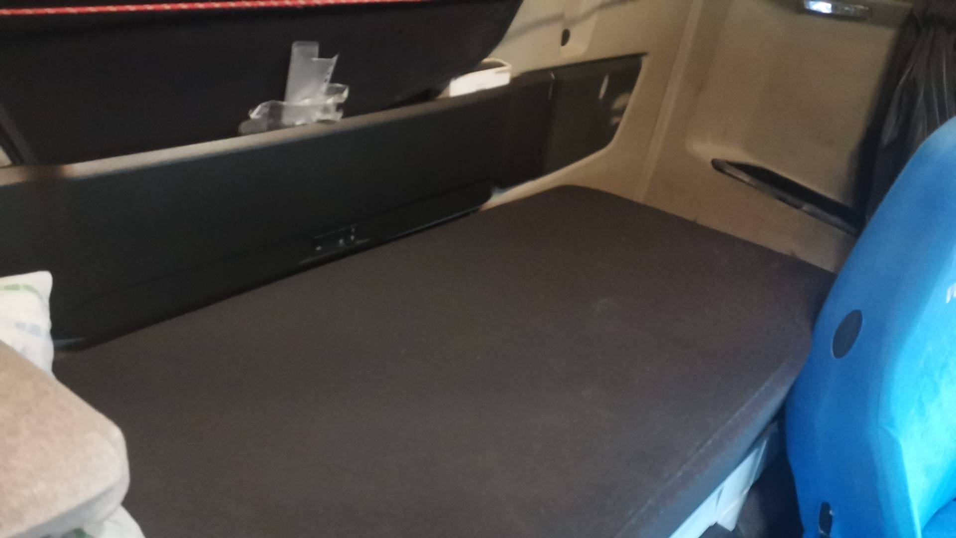 Volvo FMX 460 6x6 (FMX Globetrotter),  372 114 км, 2017 года в лизинг