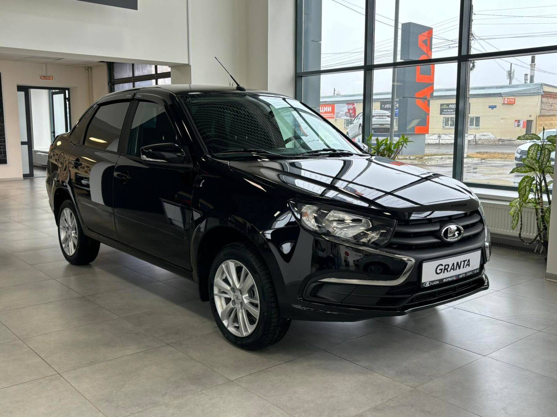 Lada Granta седан Comfort 24 1.6 106hp 5MT