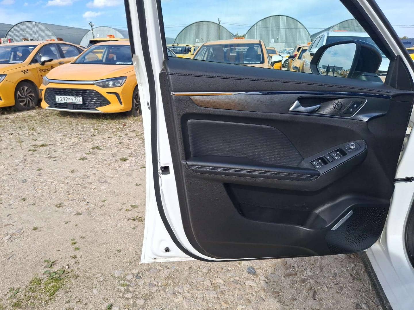 Haval Jolion,  178 842 км, 2024 года в лизинг
