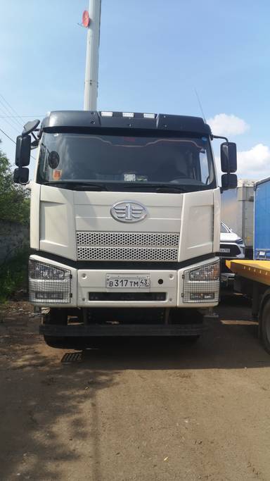 FAW CA3310P66K24T4E5 8х4