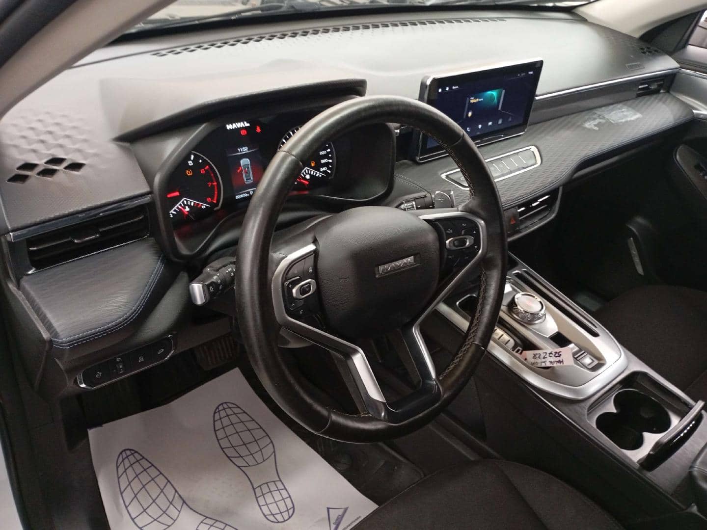 Haval Jolion,  203 670 км, 2024 года в лизинг