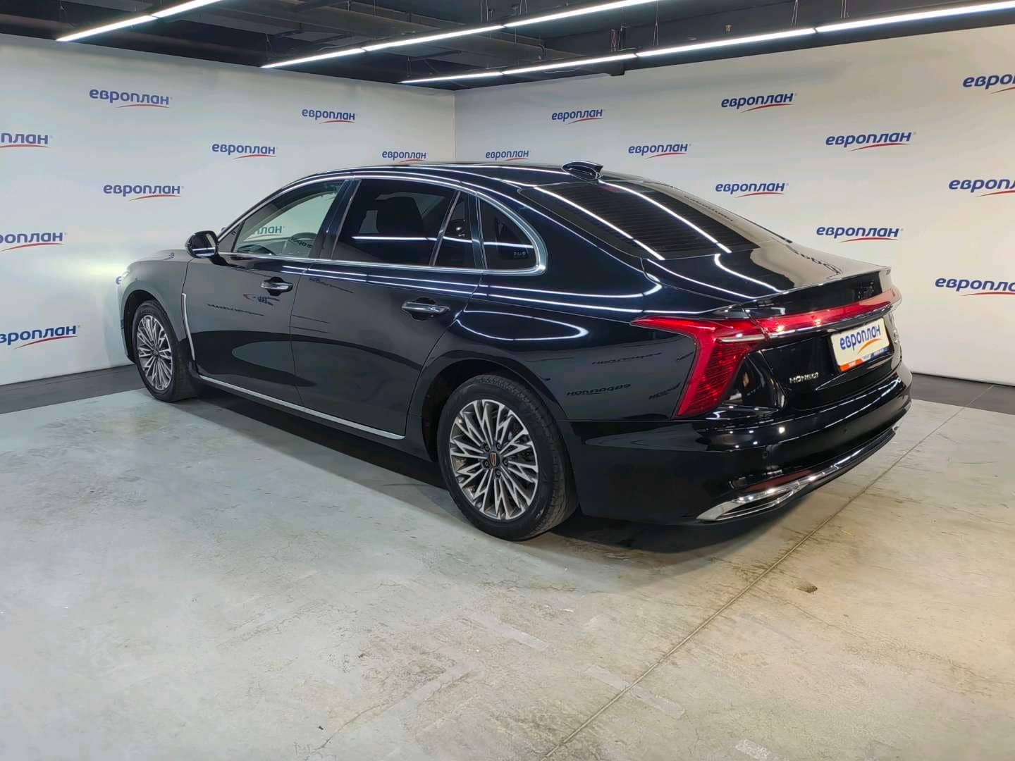 Hongqi H5,  211 798 км, 2023 года в лизинг