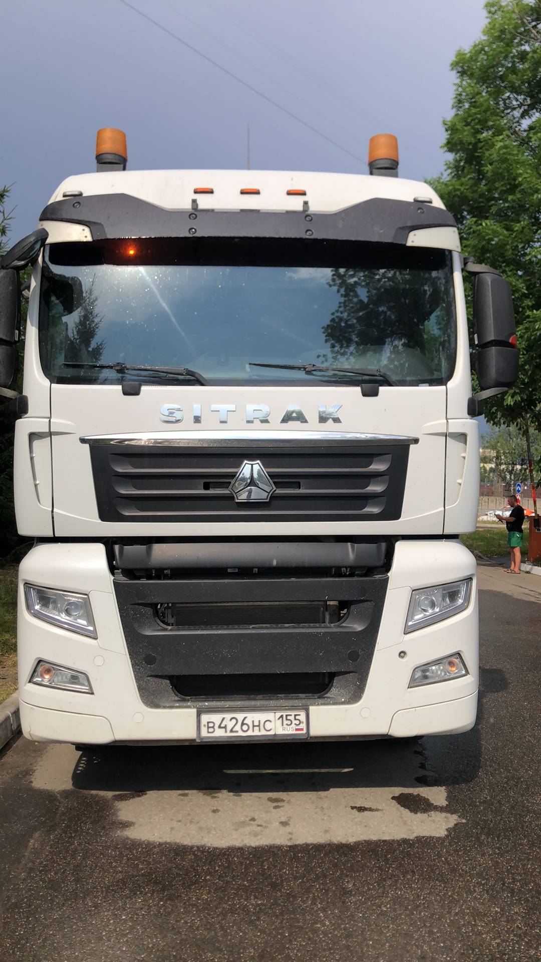 Sitrak С7Н 6×4 ZZ4256V364HE,  86 233 км, 2023 года в лизинг
