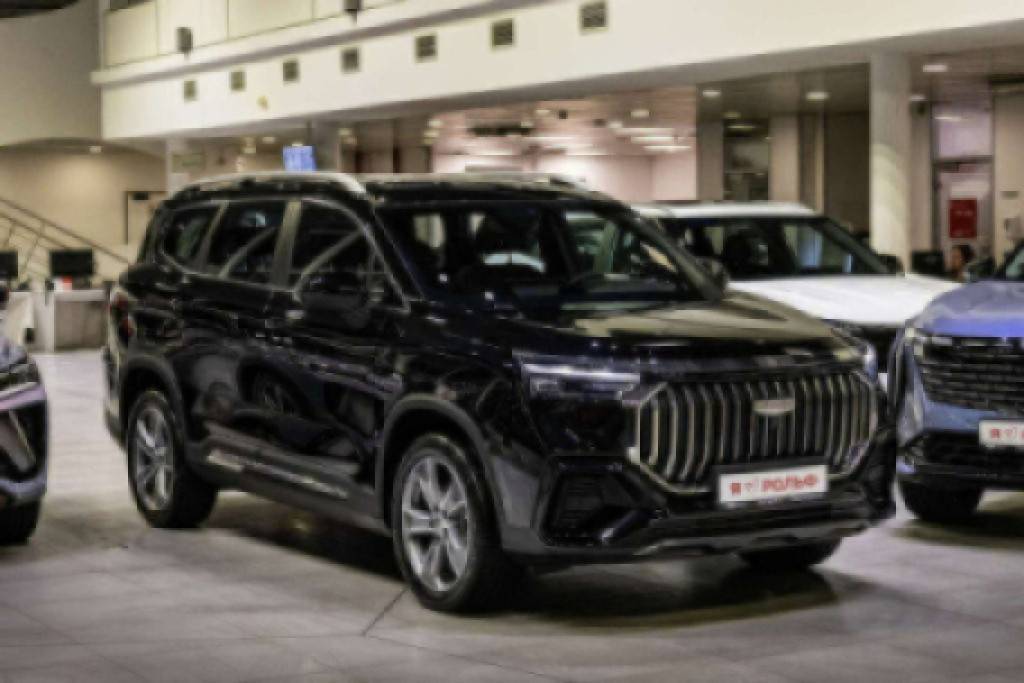 Geely Okavango Flagship 2.0T 7DCT 2WD