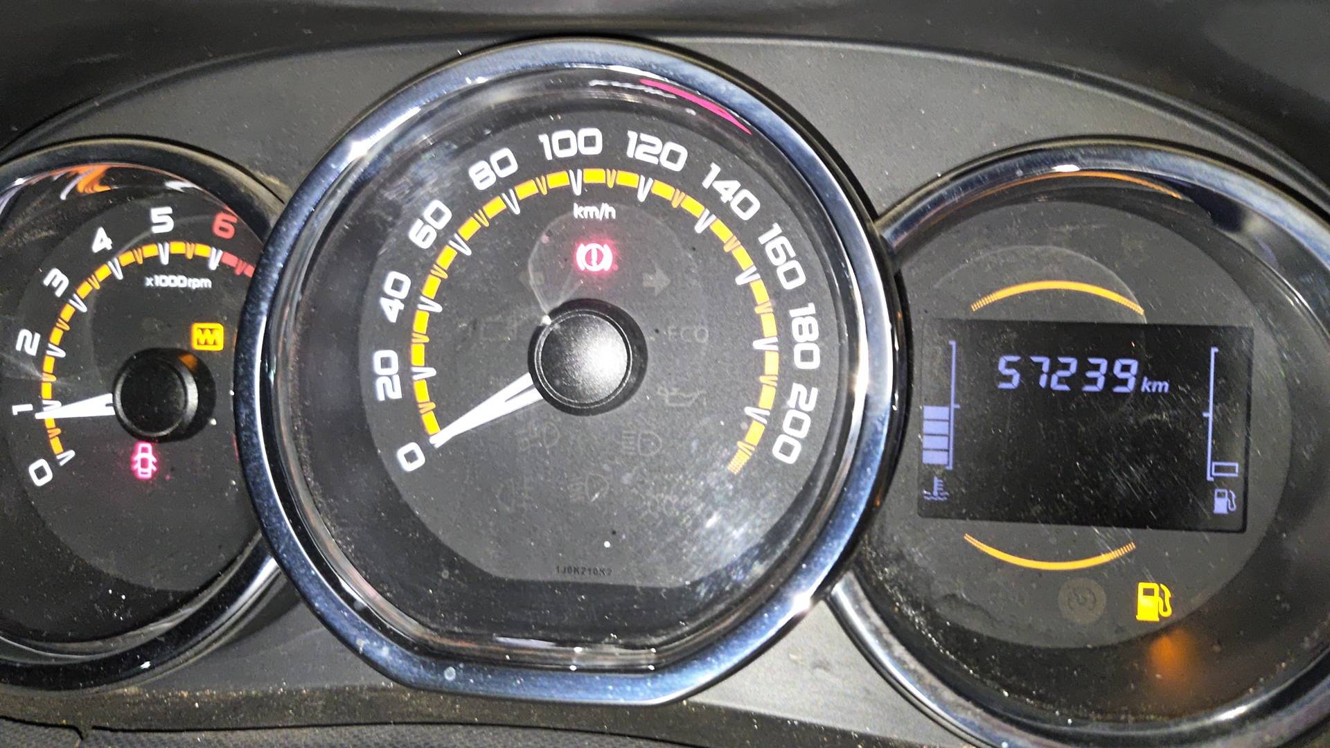 Lada Largus универсал,  57 239 км, 2024 года в лизинг