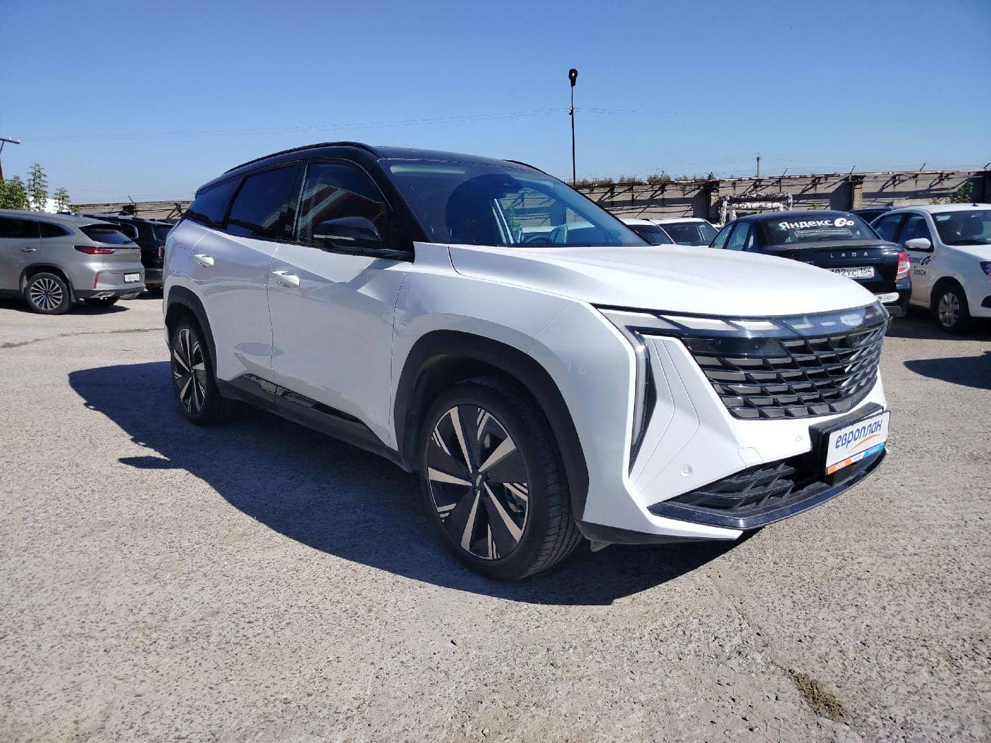 Geely Atlas,  40 229 км, 2024 года в лизинг