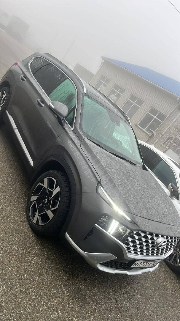 Hyundai Santa Fe,  52 536 км, 2022 года в лизинг