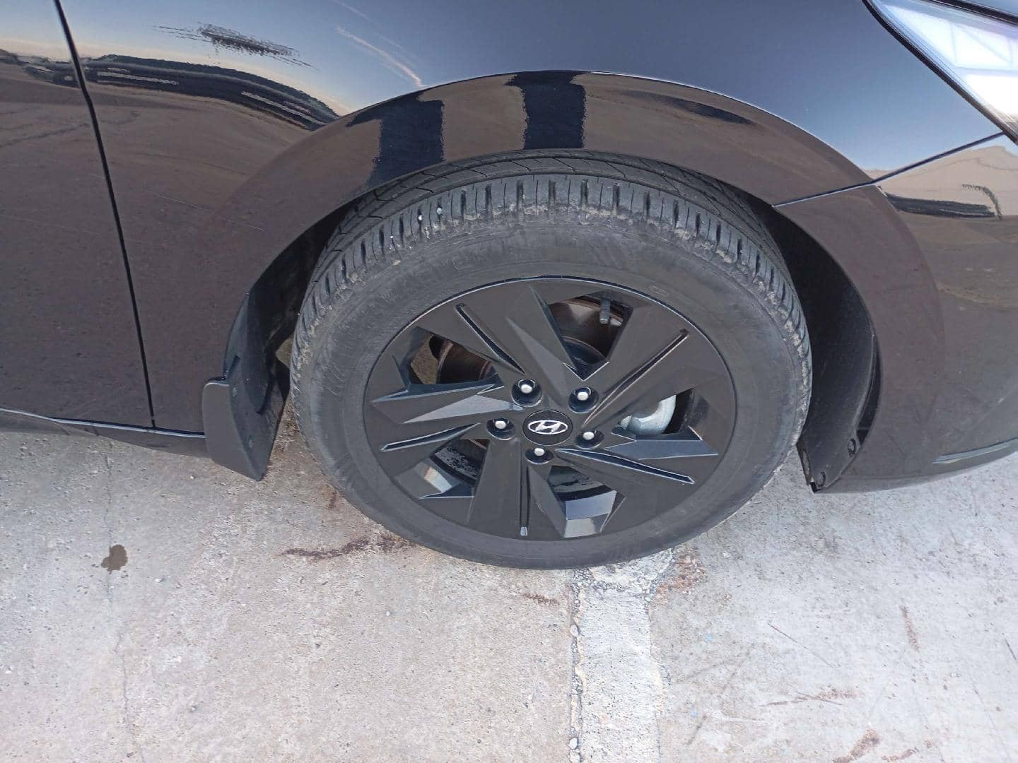 Hyundai Elantra,  102 419 км, 2022 года в лизинг