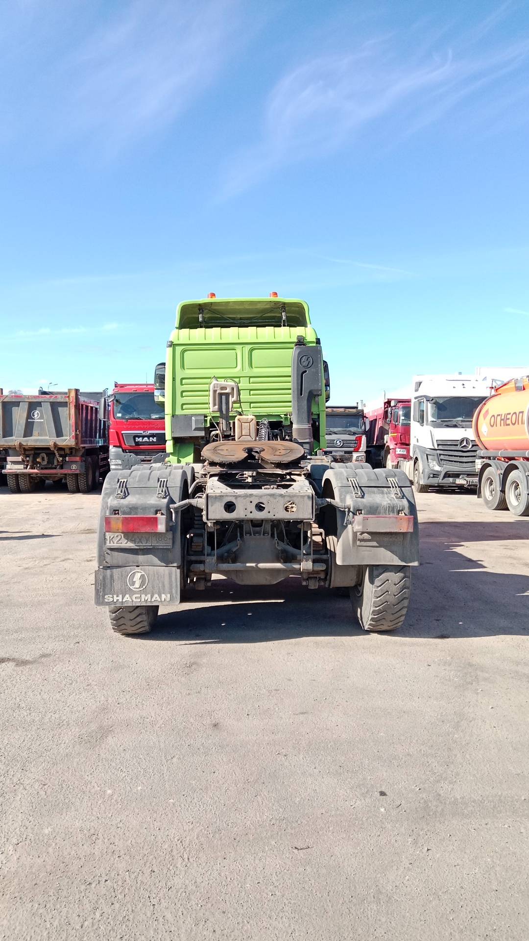 Shacman SX42586V385,  124 189 км, 2023 года в лизинг