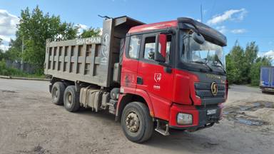 Shacman SX32586V384