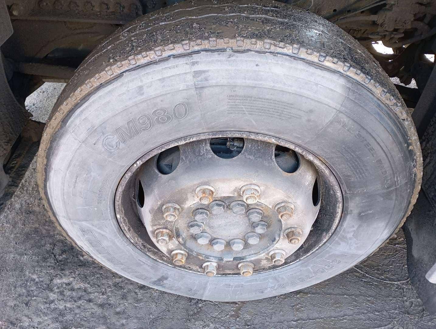 Mercedes-Benz Actros 1853,  306 028 км, 2023 года в лизинг
