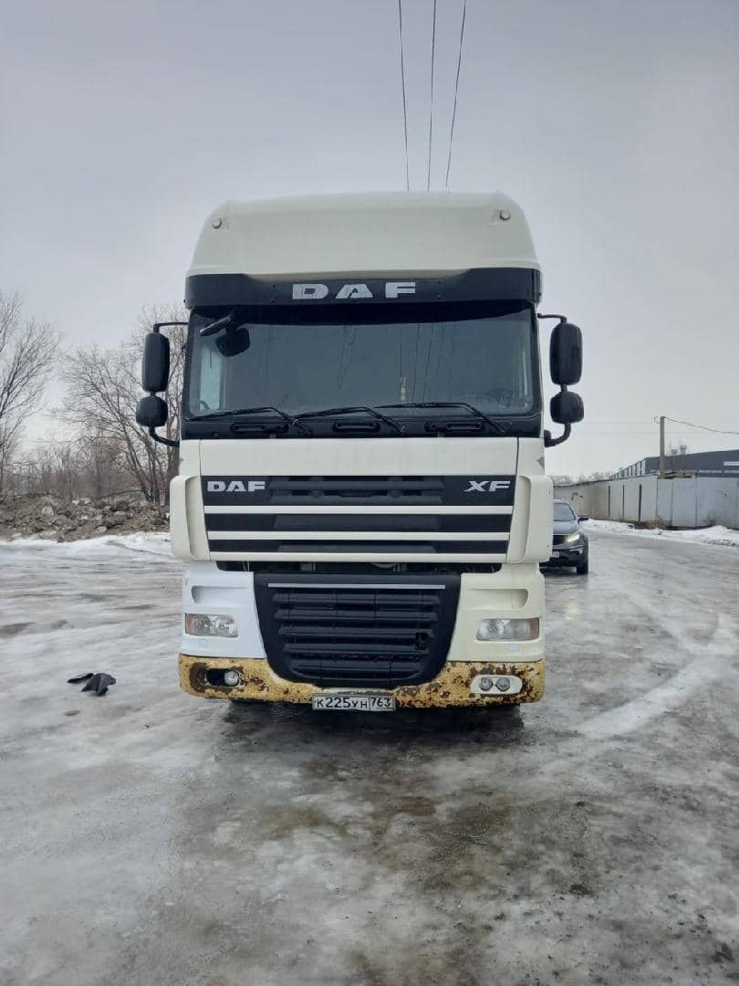 DAF XF105.460 FT 4x2 (Super Space Cab),  1 010 376 км, 2013 года в лизинг