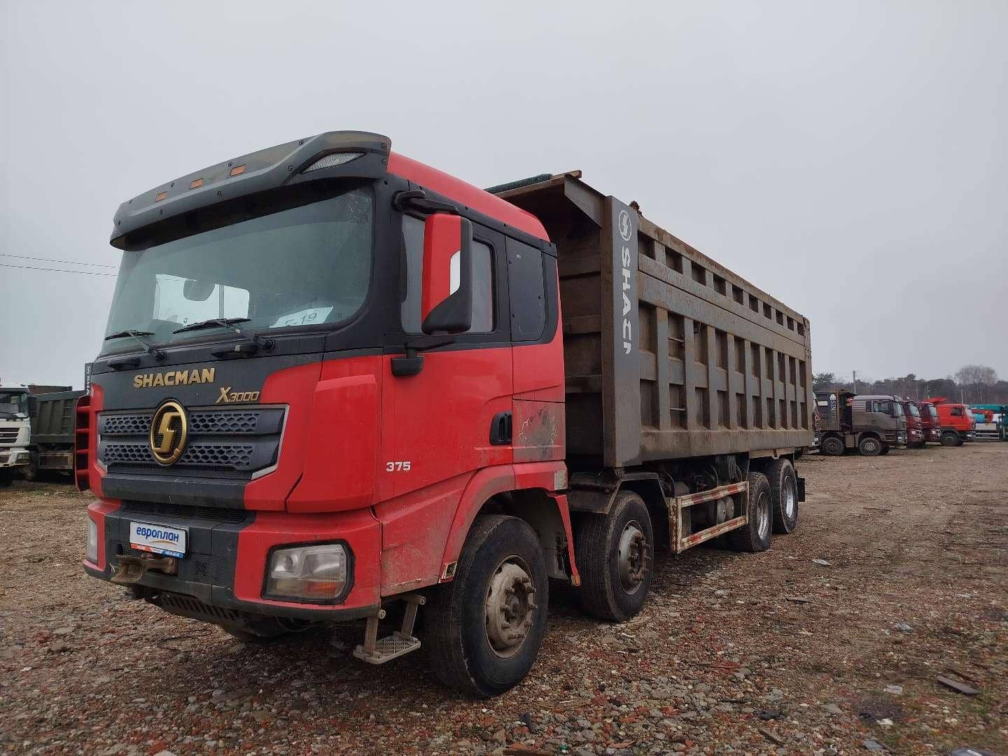 Shacman SX33186T366