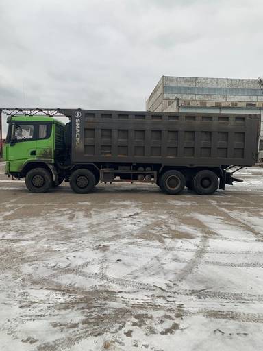 Shacman SX33186V366