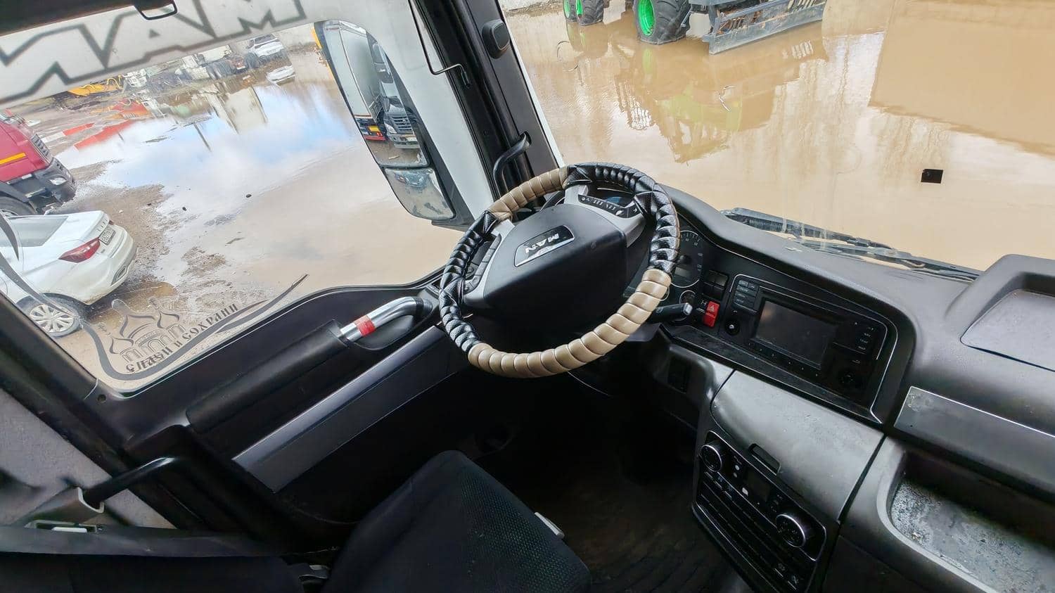 MAN TGX 18.440 4X2 BLS (XL),  937 637 км, 2015 года в лизинг
