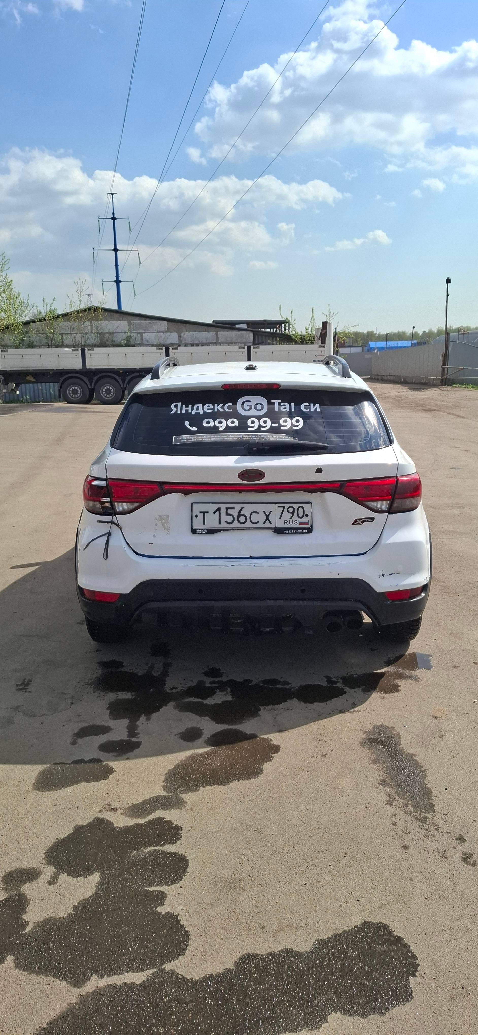 KIA Rio X-Line,  326 390 км, 2018 года в лизинг