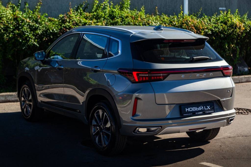 EXEED LX Business 1.5T CVT 2WD