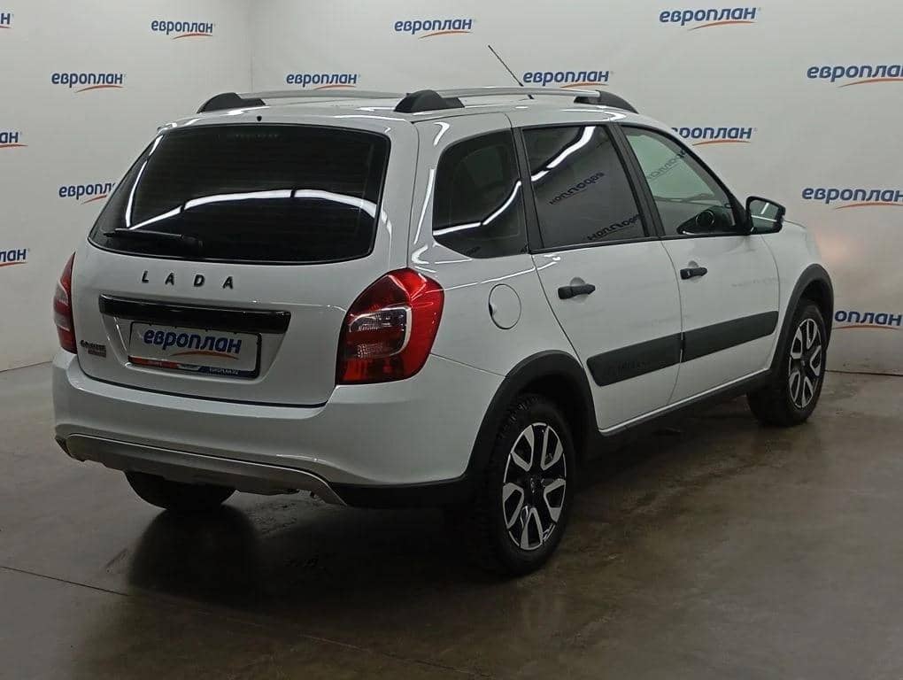 Lada Granta Кросс,  53 361 км, 2024 года в лизинг