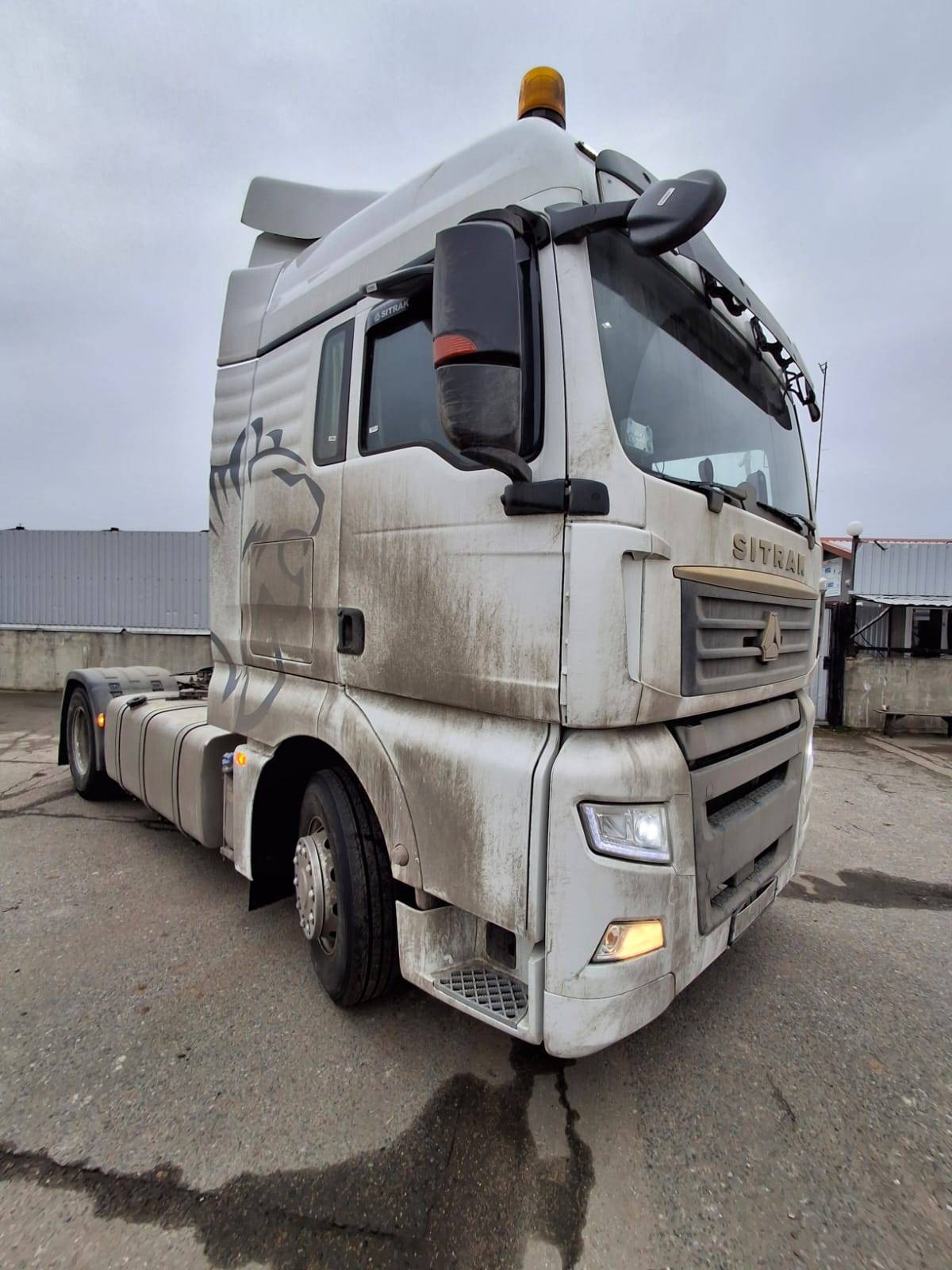Sitrak ZZ4186V391HE Лот 000007532