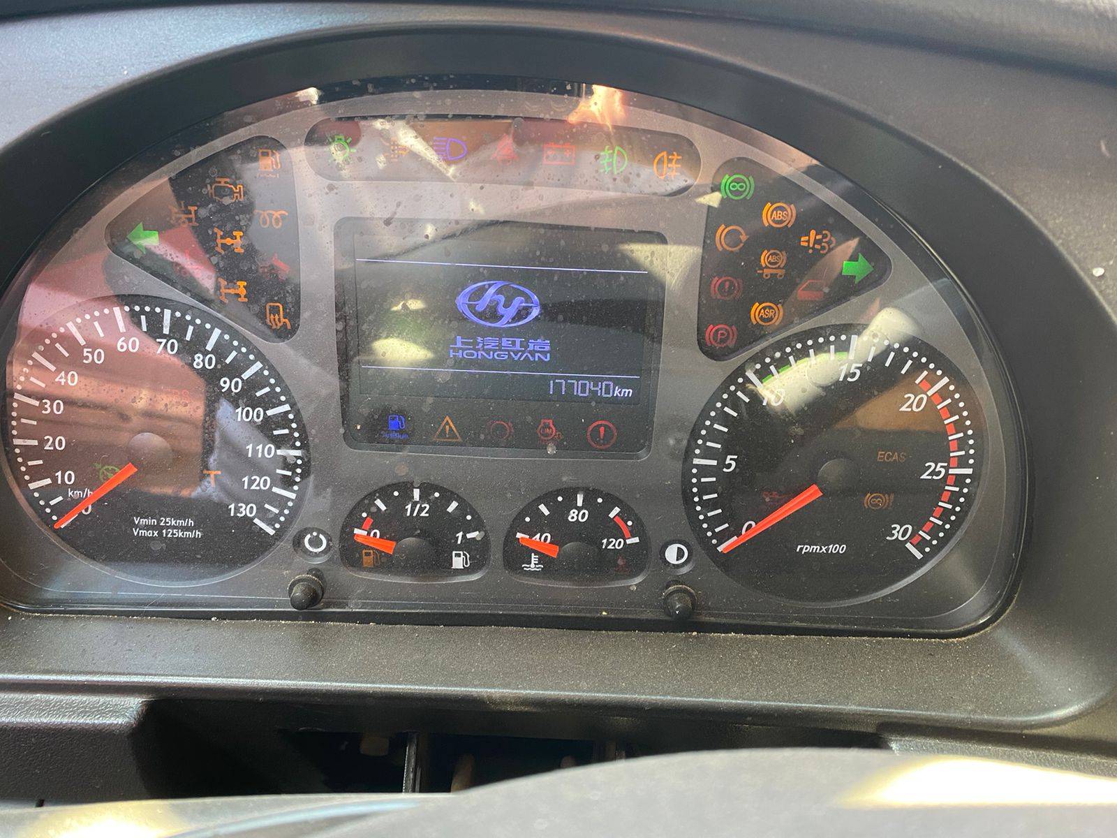 HONGYAN CQ3406HV39 Лот 000002268