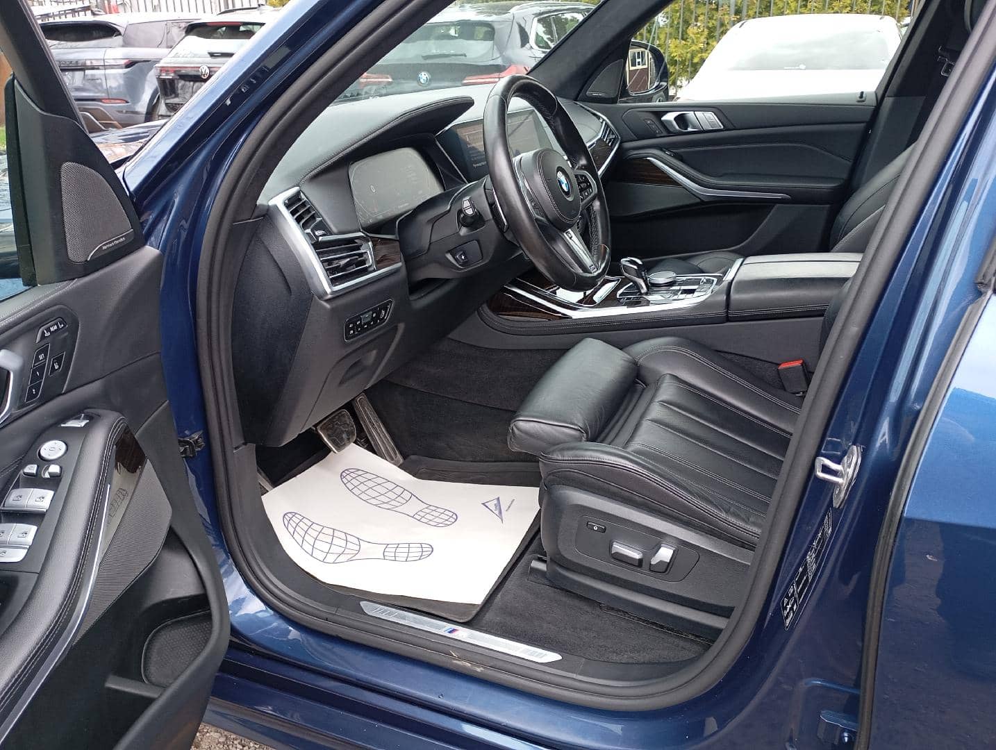 BMW X7,  143 531 км, 2019 года в лизинг