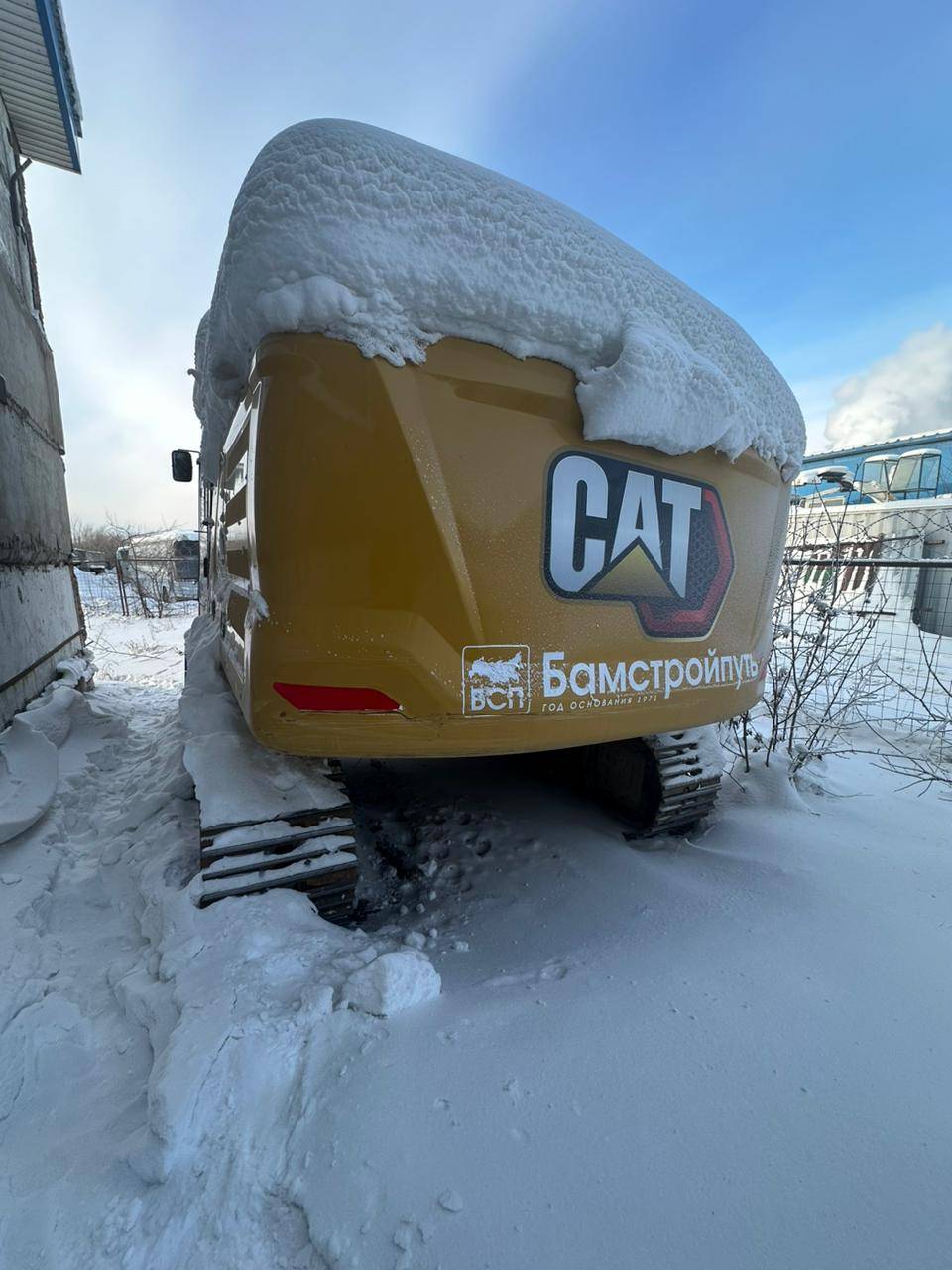 CATERPILLAR 330, 2021 года в лизинг