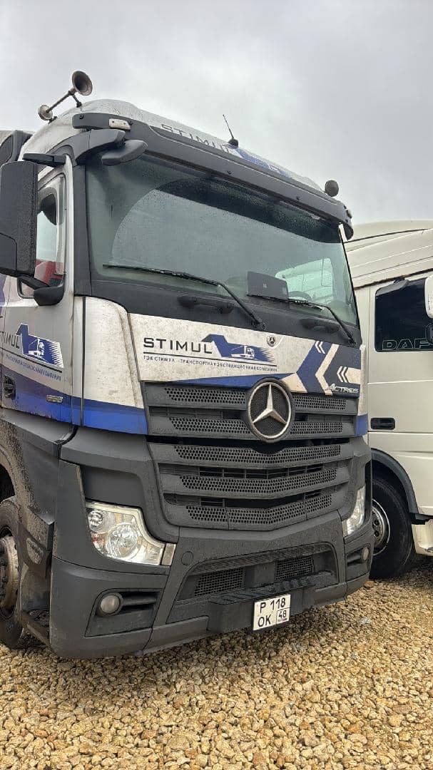 Mercedes-Benz Actros 1853,  315 826 км, 2023 года в лизинг