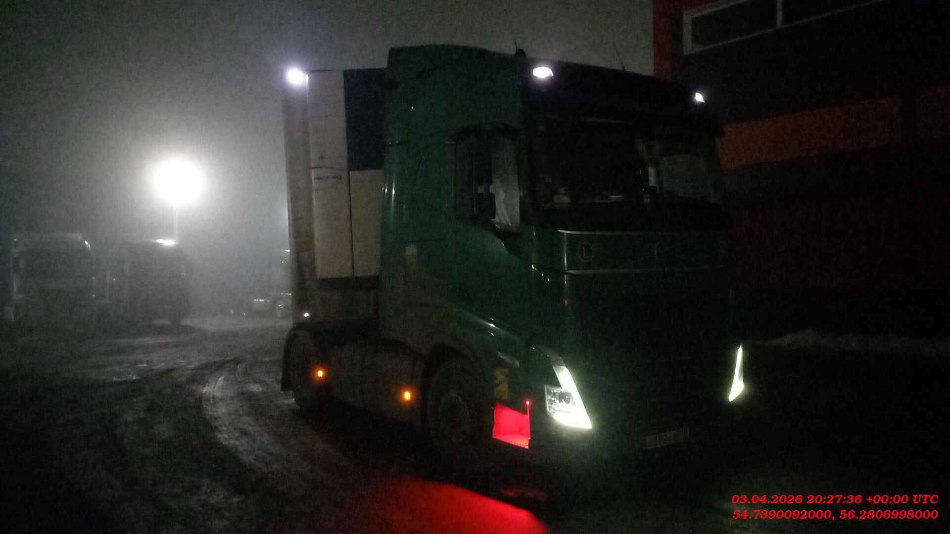 Volvo FH 460 4x2 (FH Globetrotter),  653 382 км, 2021 года в лизинг