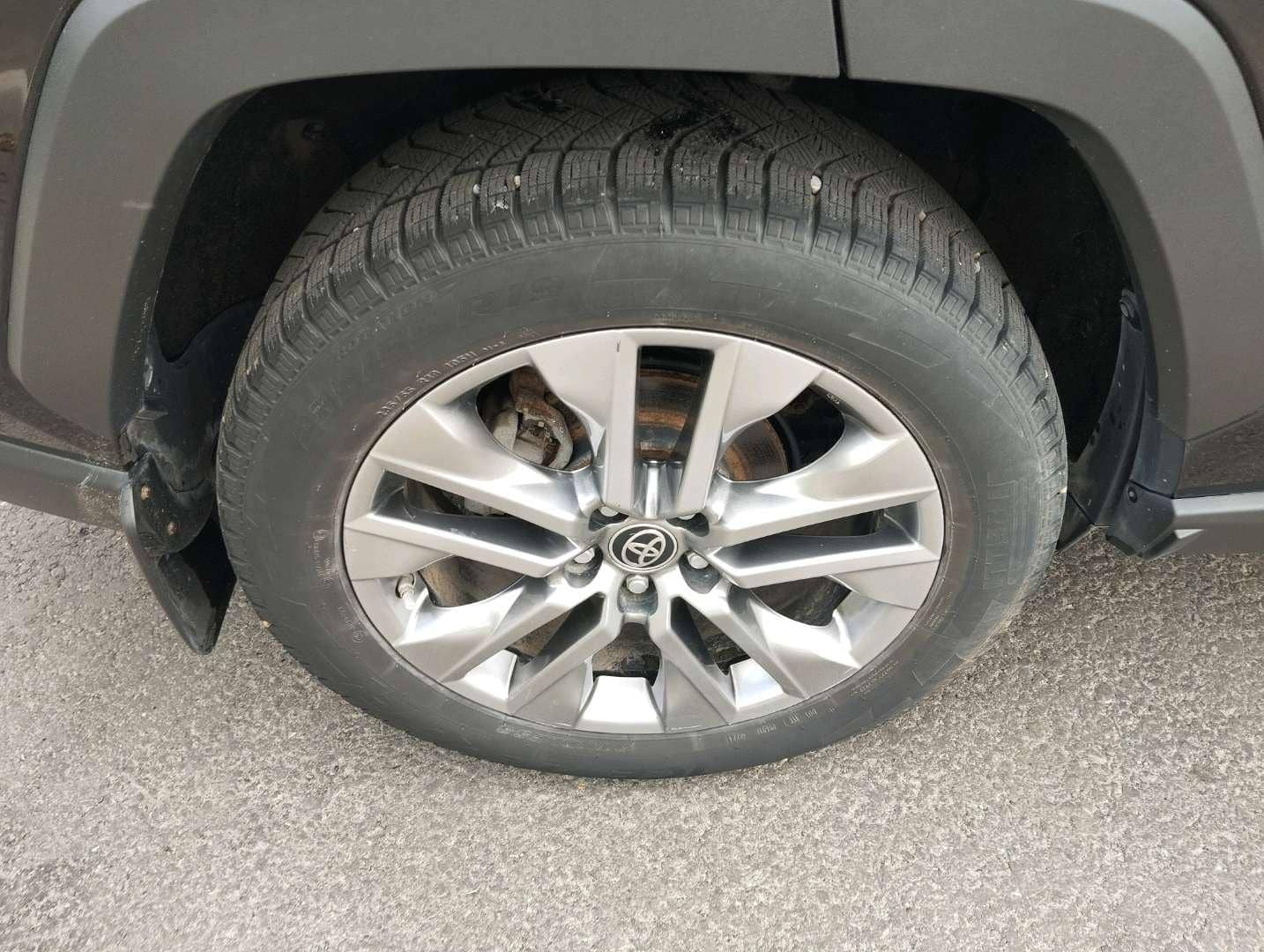 Toyota RAV4,  58 930 км, 2021 года в лизинг
