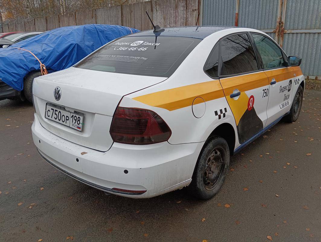 Volkswagen Polo,  216 015 км, 2019 года в лизинг