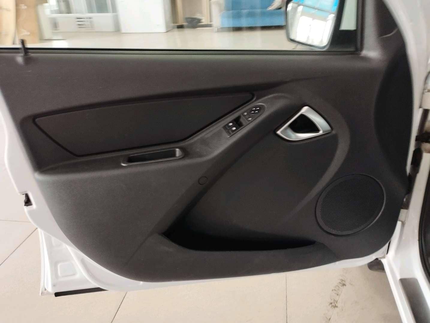 Lada Granta лифтбек,  39 850 км, 2024 года в лизинг