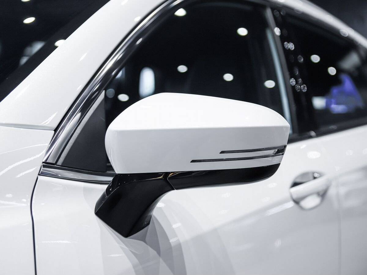 EXEED LX 1.6T 7DCT FWD Urban FL