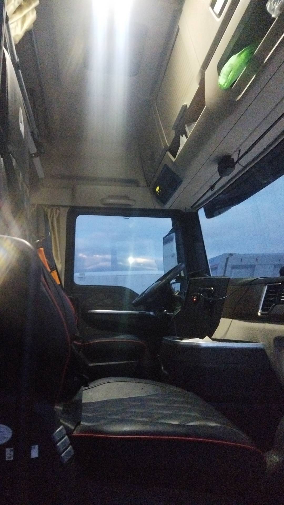 Sitrak ZZ4186V391HE,  145 401 км, 2024 года в лизинг