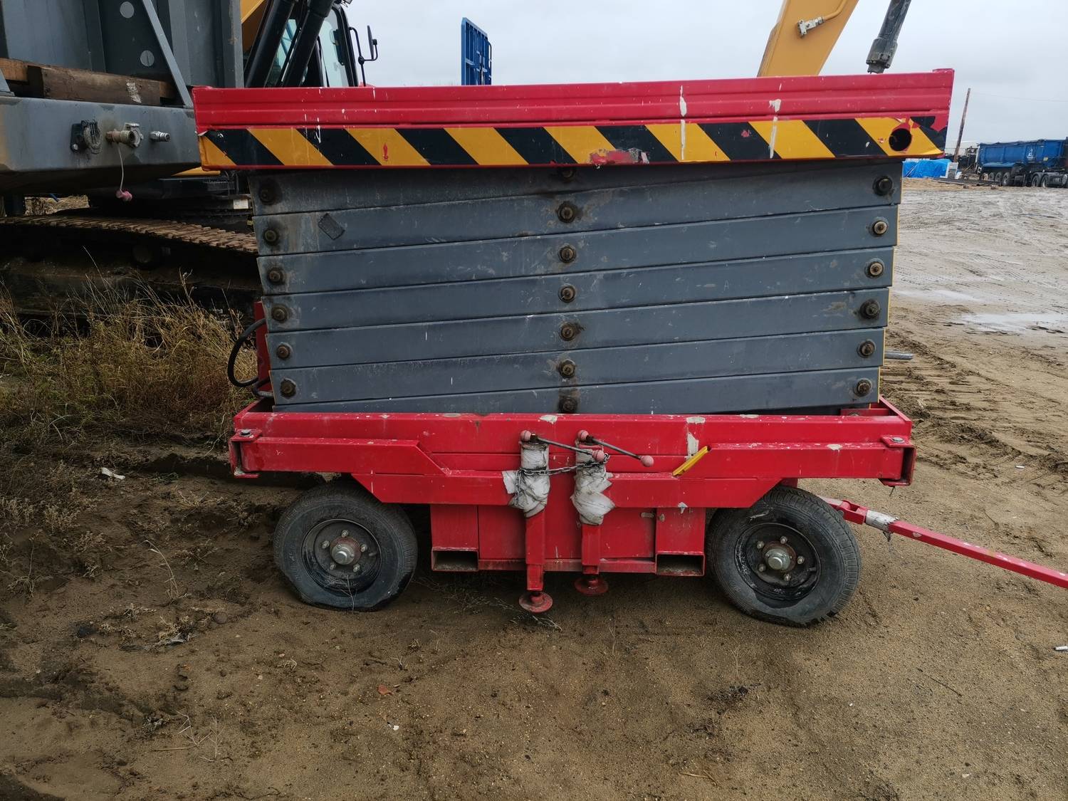 BEIJING IHURMO INDUSTRY PF1405 Подъемник ножничный