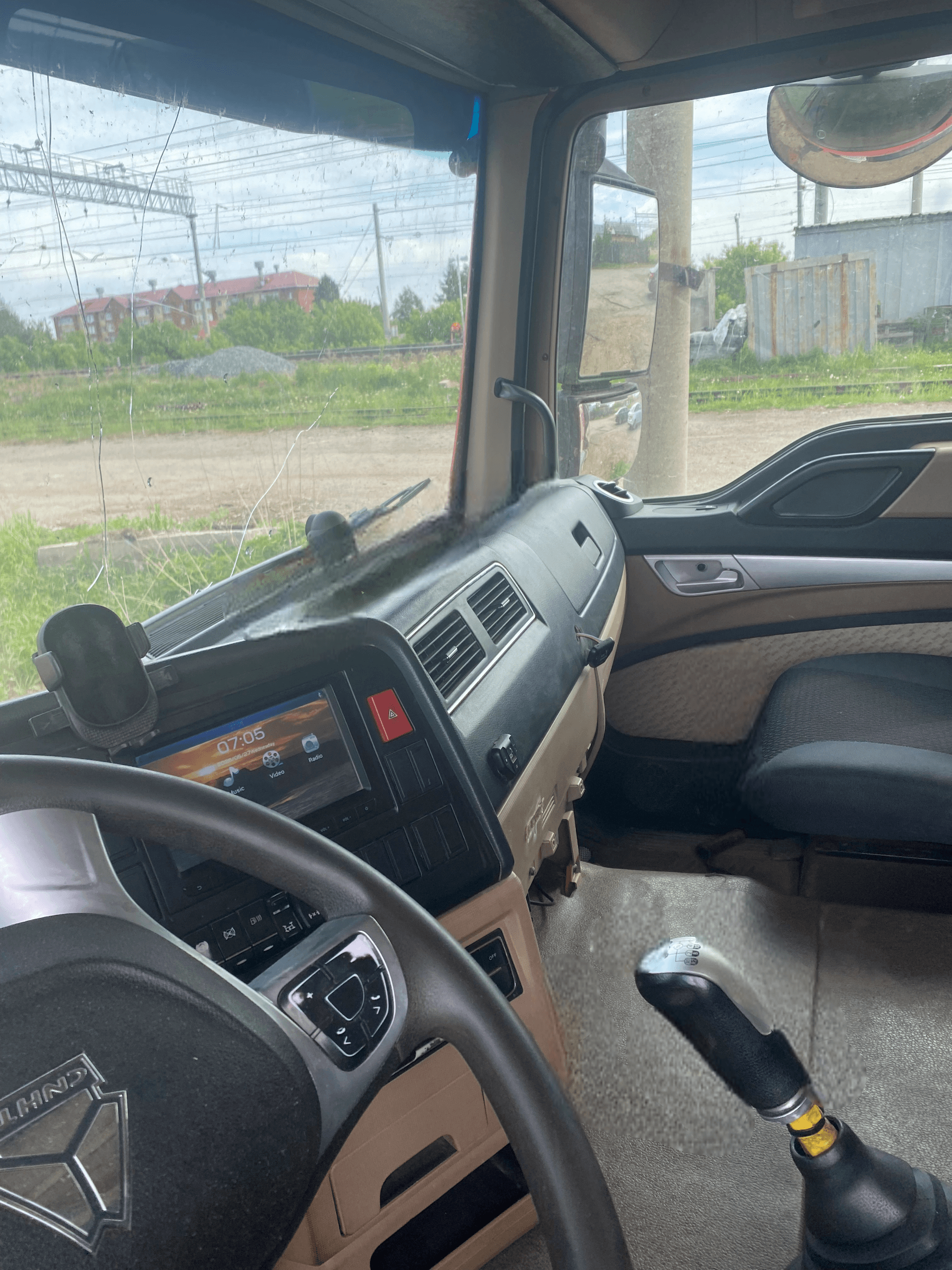 HOWO ZZ3317V386GE1 8х4,  229 962 км, 2022 года в лизинг