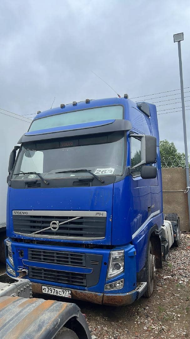 Volvo FH 420 4x2 (FH),  1 626 445 км, 2013 года в лизинг