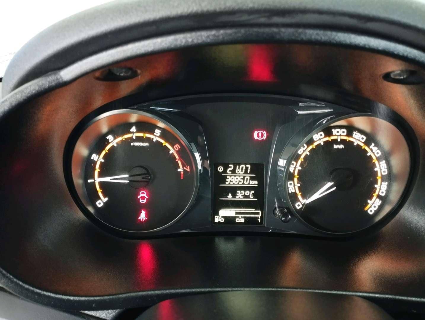 Lada Granta лифтбек,  39 850 км, 2024 года в лизинг